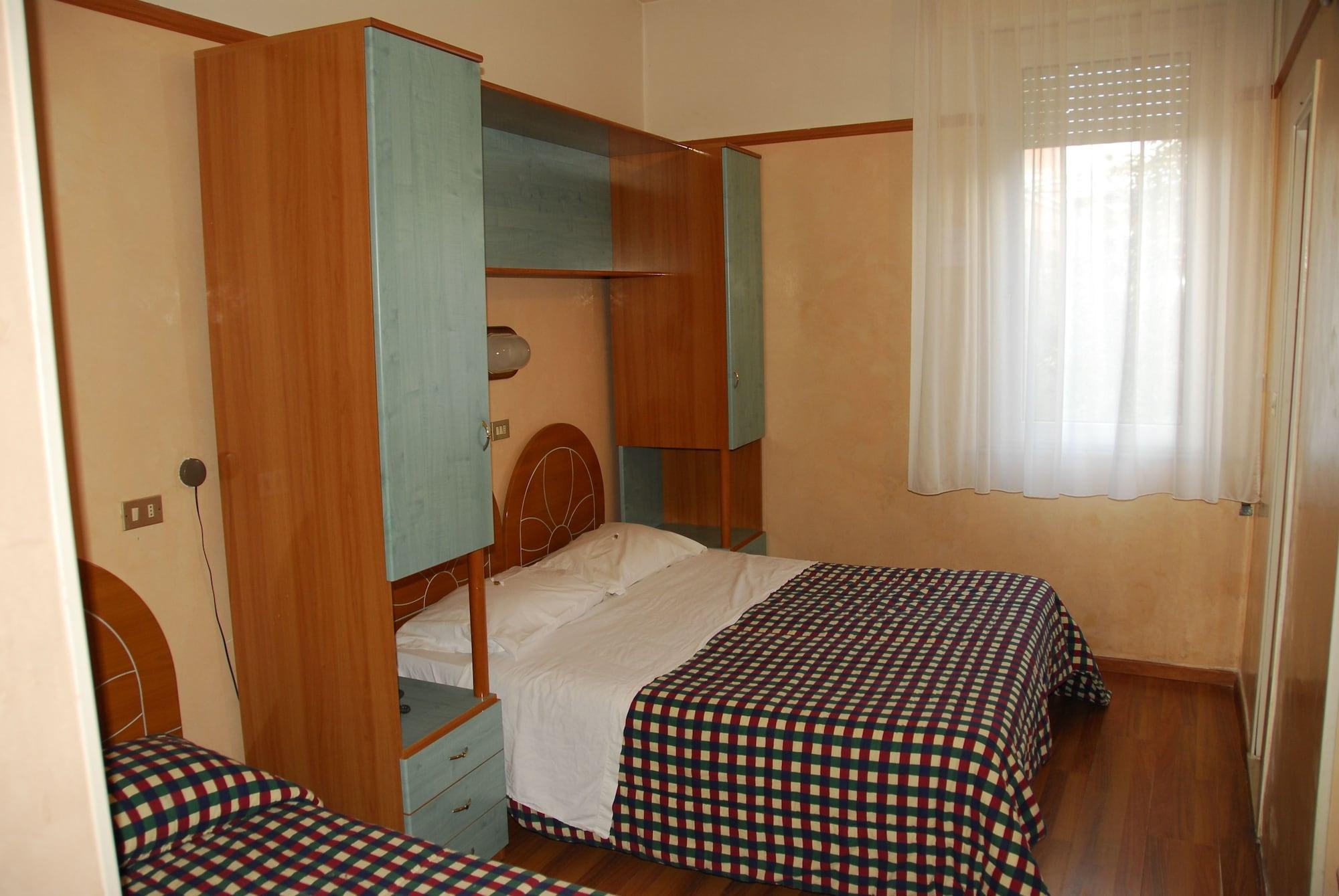 Hotel Britannia Rimini Marina Centro Dış mekan fotoğraf
